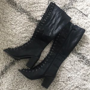 Laced up KNEE HIGH BOOTS SIZE 7 BRAND NEW